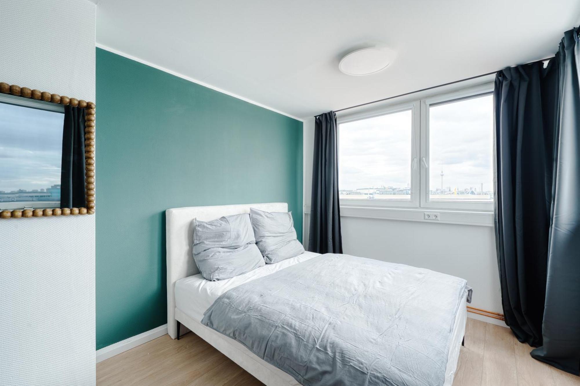 Big Urban Loft - Bis Zu 20 Personen - 180qm - 180 Grad Skyline Balkon Appartement *